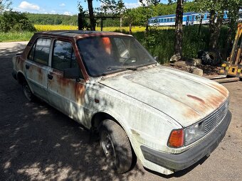 Škoda 105L - 2