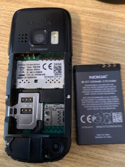 Prodám MT NOKIA6303ci. - 2