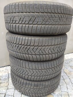 PIRELLI SCORPION WINTER 275/55 R20 - 2