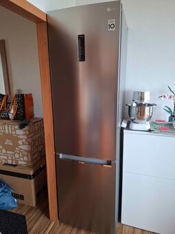 Lednice LG - 2