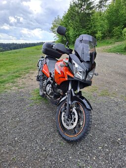 Suzuki V-Strom 650 DL - 2