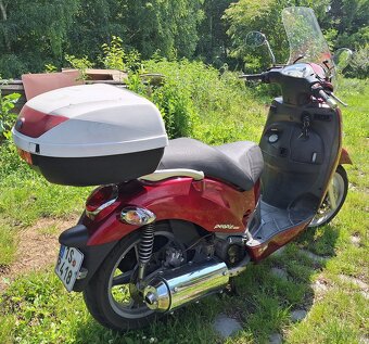 Kymco People 250 - 2