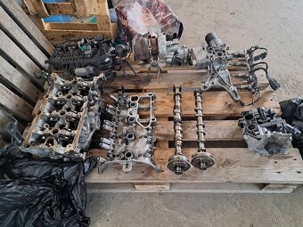 Díly motoru 2.0tsi CHHB - 2
