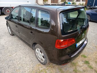 VW Touran 1.6 tdi DSG - 2