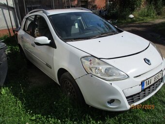 renault clio grandtour 1.2 16V , 57.5Kw . 2010 na ND - 2