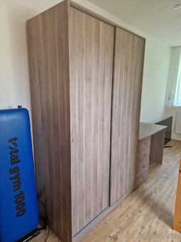 Skříň - 2