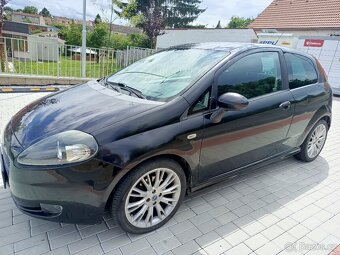 Prodám Fiat Grande Punto 1.9Tdi 96kW, r.v.2006, nová STK - 2