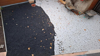 PRODÁM dlažební kostky CSB - GRANITO - 2