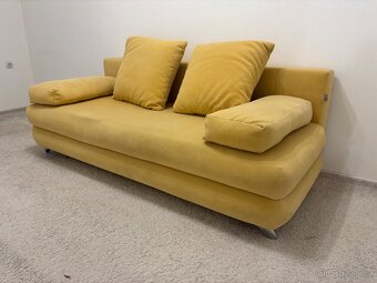 Rozkládací gauč s úložným prostorem - 2