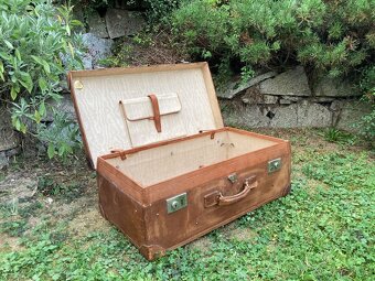 Historický kožený kufr - 2