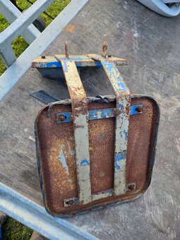 Rám sedačky spolujezdce - 2