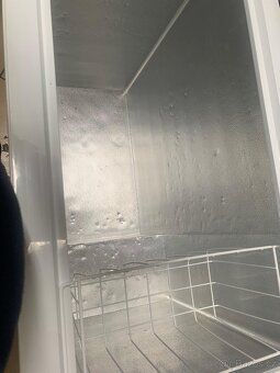 Pultový mrazák Sencor, objem 198l - 2