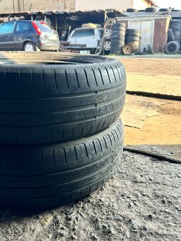 Prodám 2ks letních pneumatik GoodYear - 2