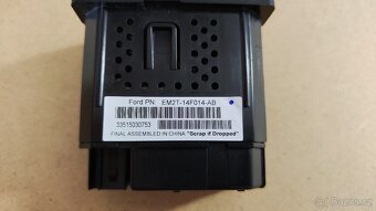 USB a SD hub Ford - 2