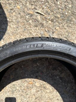 255/35R20 Michelin Pilot Alpin 5 - 2