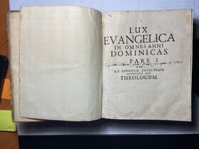 Staré knihy, rok vydání 1677 a 1682 - 2