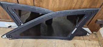 Leve prave okno kufru audibA6 4k avant - 2