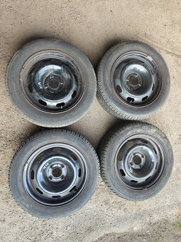 Prodám sadu disků 6Jx15H2 ET27 + letní pneu 185/60/R15 - 2