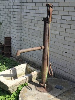Prodám zahradní Vídni pumpu - 2