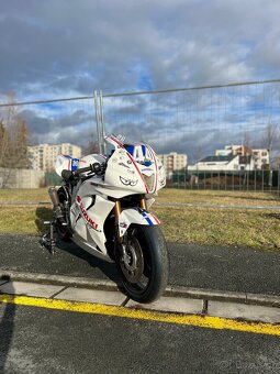 Suzuki sv 650 okruhový speciál - 2