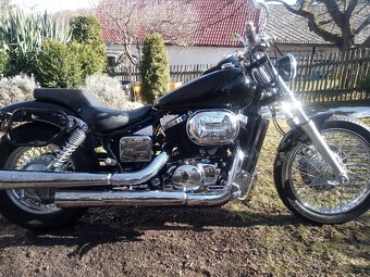 Honda VT 750 DC Black Widow - 2