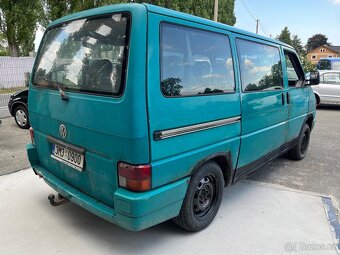 VW Caravelle T4 2.4D - cena 3.000kč - 2