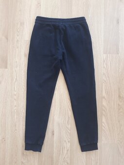 BAVLNĚNÉ TEPLÁKY • KALHOTY JOGGER • zn. TERRANOVA vel. 140 - 2