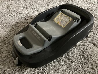 Maxi-Cosi základna Isofix + vajíčko + autosedačka - 2