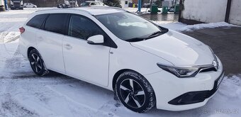 Toyota Auris 1.2 turbo Full LED NAVI KAMERA - 2