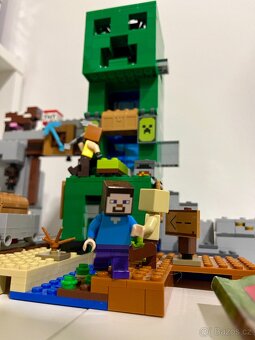 Lego Minecraft Creepův dúl - 2