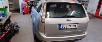 Ford Focus 2010 - 2