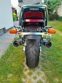 Yamaha xjr 1300 - 2