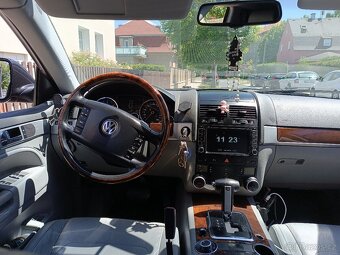 Wolkswagen Touareg 3.0 TDI - 2
