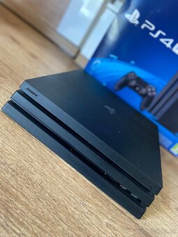 PS4 PRO 1TB - 2