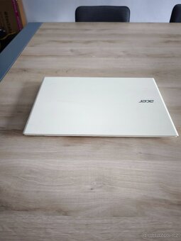 Notebook Acer Aspire E5-573 - 2