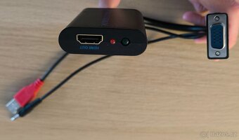 VGA→HDMI převodník s USB‑napájením a audio kabelem - 2