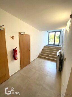 PRODEJ OBCHODNÍHO PROSTORU, REZIDENCE NELA, LUHAČOVICE - 2