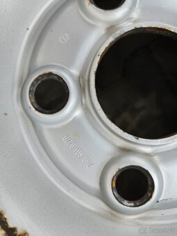 Orig. VW T5/T6 Zimní 215/65/16C - 2