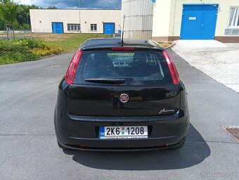 Fiat Punto Grande - 2