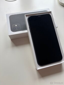 iphone 11 128GB s poškozeným displejem - 2