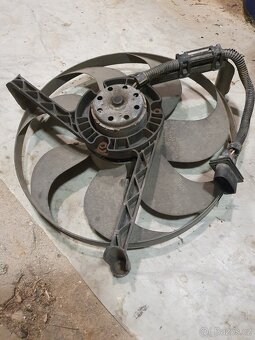 VENTILÁTOR CHLADIČE OCTAVIA 1 - 2