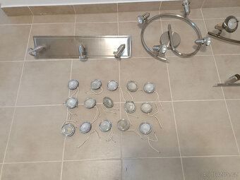 Prodám více světel / lustrů kus za 50 / 200 / 300 Kč - 2