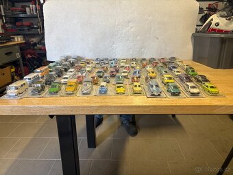 Sbírka 72 modelů aut – východní blok, 1:43 - 2