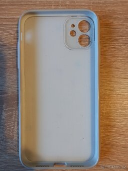 Zadní kryt iPhone - 2