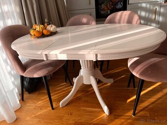 Rozkládací kulatý stůl - 2