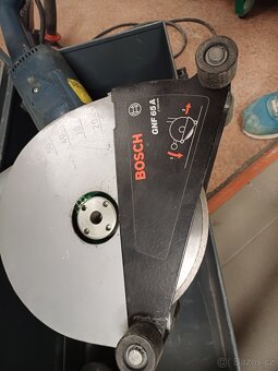 Drážkovací fréza Bosch GNF 65 A zánovní - 2