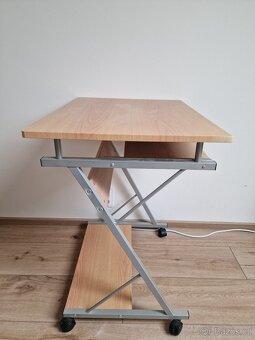 stoleček na PC - 2