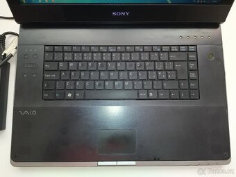 Sony Vaio VGN-R71S - 2