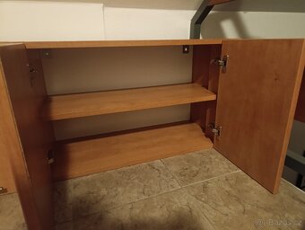 Závěsné skříňky 2ks - 2