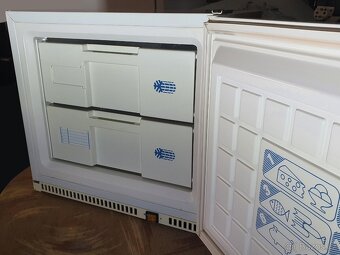 60 litrový mrazák – nástavba výborný stav - 2